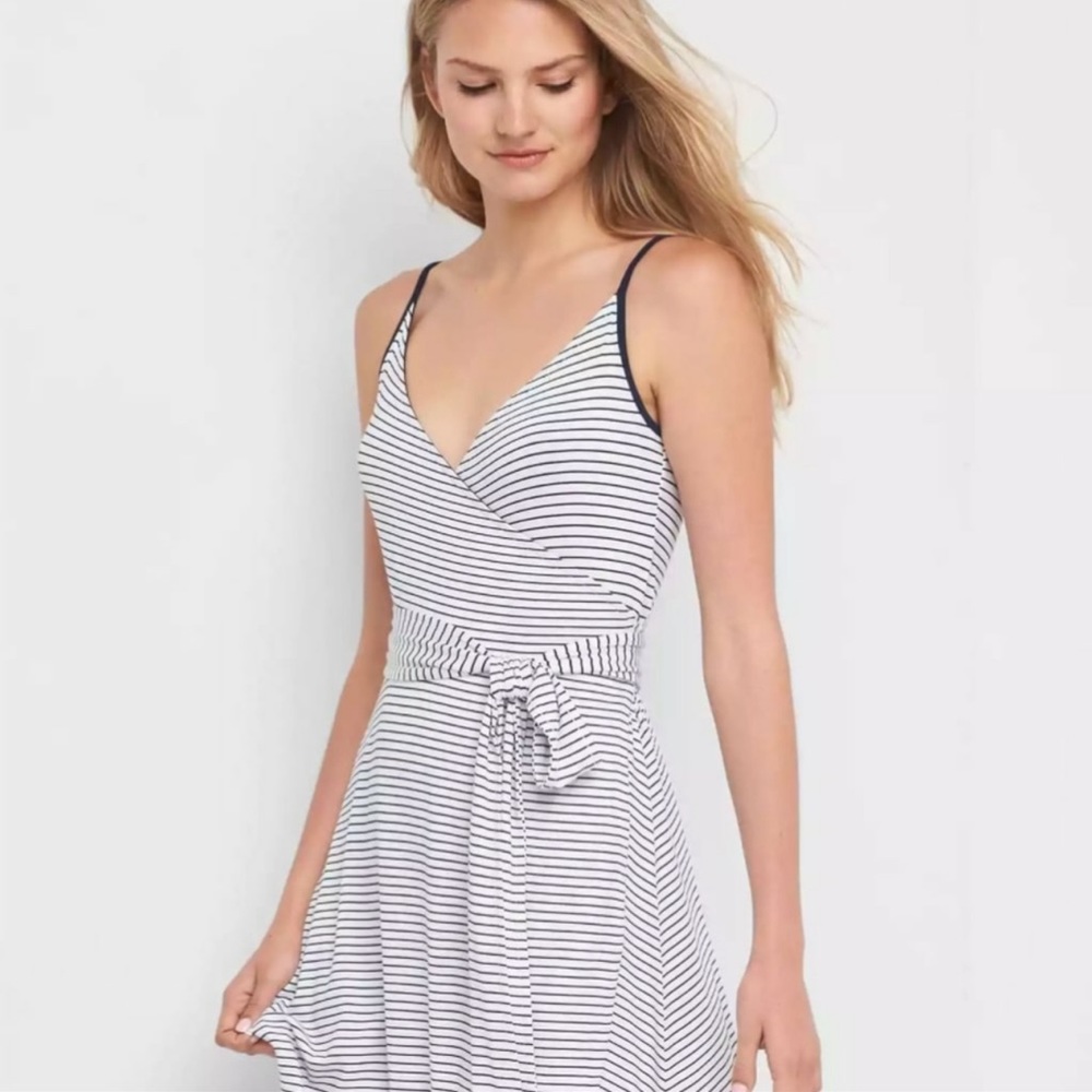 Gap wrap tie front striped midi dress